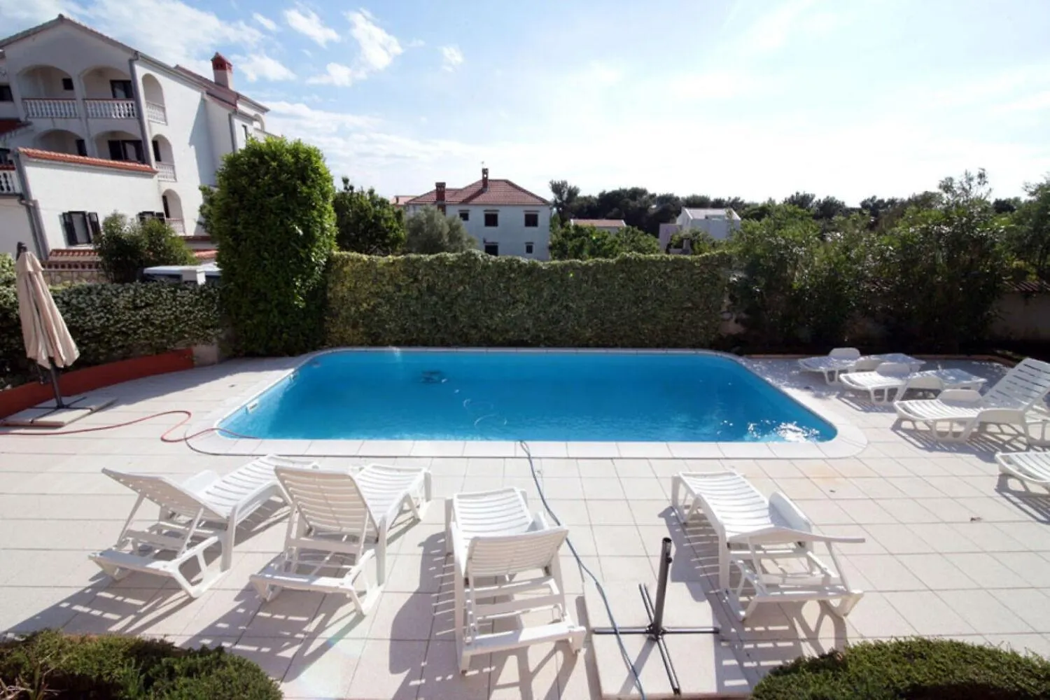 Apartments Eddie - Great Location & Comfor ザダル
